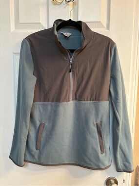 Ascend Half-Zip Fleece Pullover - Light Blue and Gray